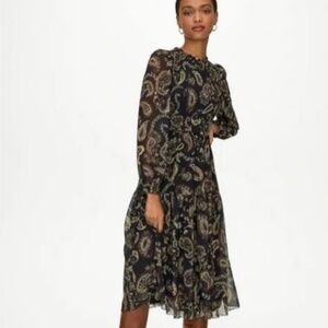 Aritzia Wilfred ROSALYN dress XS rare!